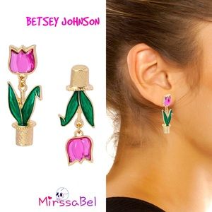 Betsey Johnson Tulip Mismatched Earrings